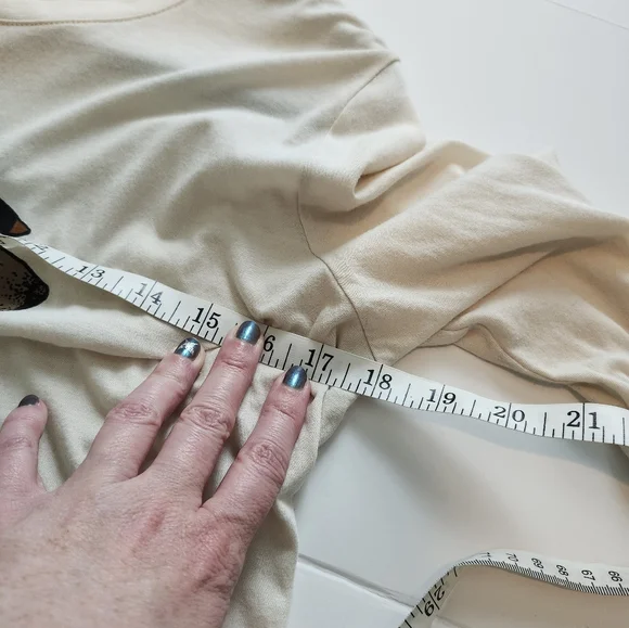 Columbia Hidden Haven Cream Dog Graphic Long Sleeve Tee Size Large - Picture 11 of 12